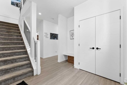41 Copperhead Road Se, Calgary, AB - Indoor Photo Showing Other Room