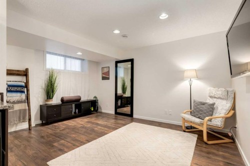 38 Legacy Boulevard Se, Calgary, AB - Indoor