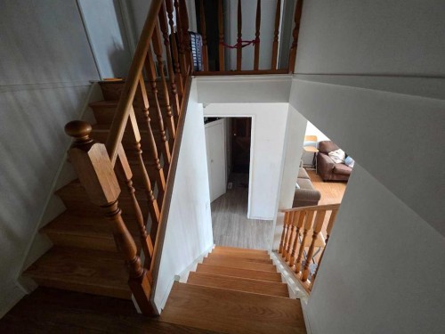 22 Whitman Close Ne, Calgary, AB - Indoor Photo Showing Other Room