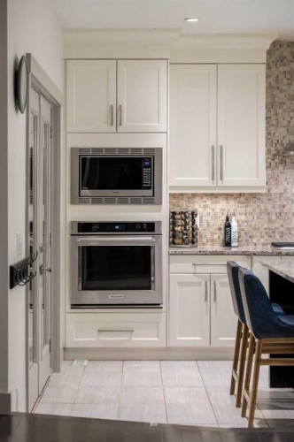 127 Lake Placid Close Se, Calgary, AB - Indoor Photo Showing Kitchen