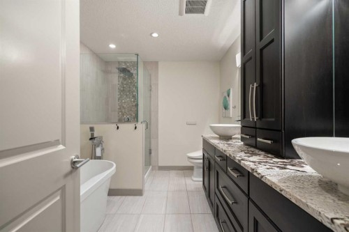 127 Lake Placid Close Se, Calgary, AB - Indoor Photo Showing Bathroom