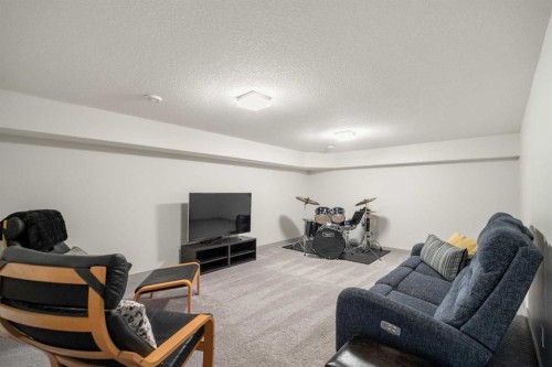 127 Lake Placid Close Se, Calgary, AB - Indoor