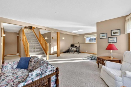 328 Parkview Estates, Strathmore, AB - Indoor