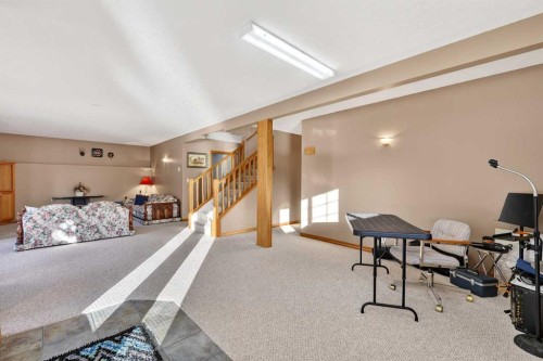 328 Parkview Estates, Strathmore, AB - Indoor