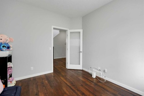 216 Carringvue Manor Nw, Calgary, AB - Indoor Photo Showing Other Room