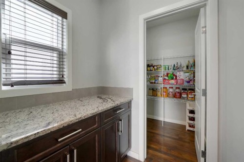 216 Carringvue Manor Nw, Calgary, AB - Indoor Photo Showing Other Room