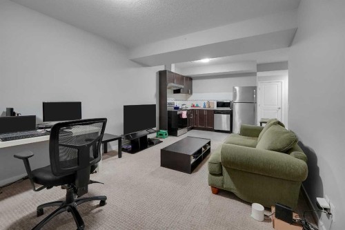 216 Carringvue Manor Nw, Calgary, AB - Indoor Photo Showing Office