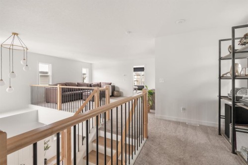 29 Cranbrook Park Se, Calgary, AB - Indoor Photo Showing Other Room