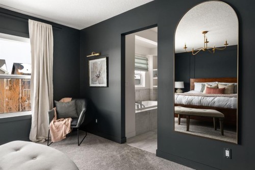 29 Cranbrook Park Se, Calgary, AB - Indoor Photo Showing Bedroom