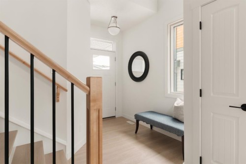 29 Cranbrook Park Se, Calgary, AB - Indoor Photo Showing Other Room