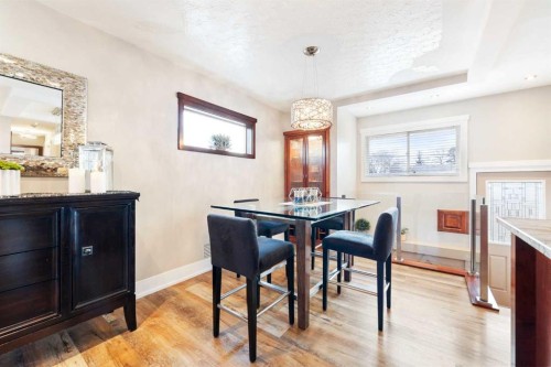 6 Grove Hill Place Sw, Calgary, AB - Indoor Photo Showing Dining Room
