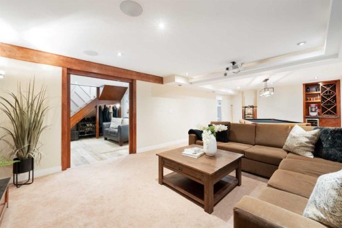 6 Grove Hill Place Sw, Calgary, AB - Indoor Photo Showing Living Room