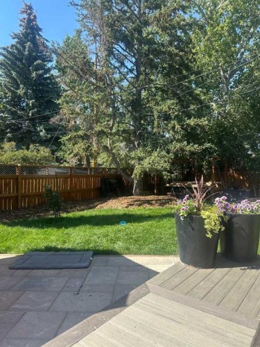 6 Grove Hill Place Sw, Calgary, AB - Outdoor