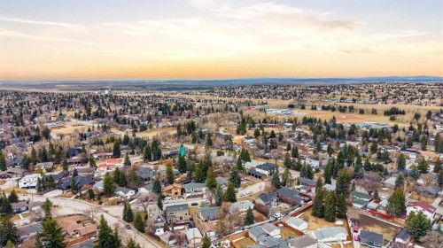 6 Grove Hill Place Sw, Calgary, AB - Outdoor With View