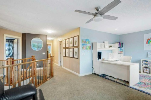 127 Hillcrest Boulevard, Strathmore, AB - Indoor Photo Showing Other Room
