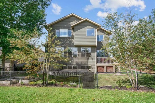 127 Hillcrest Boulevard, Strathmore, AB - Outdoor