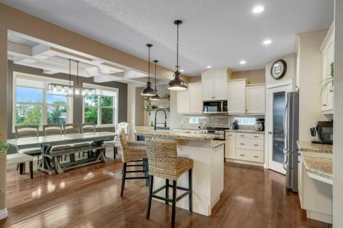 127 Hillcrest Boulevard, Strathmore, AB - Indoor Photo Showing Kitchen With Stainless Steel Kitchen With Upgraded Kitchen