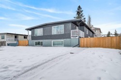 7717 & 7719 41 Avenue NW Calgary, AB T3B 1X7