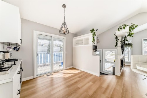 45 Hidden Hills Way Nw, Calgary, AB - Indoor Photo Showing Other Room