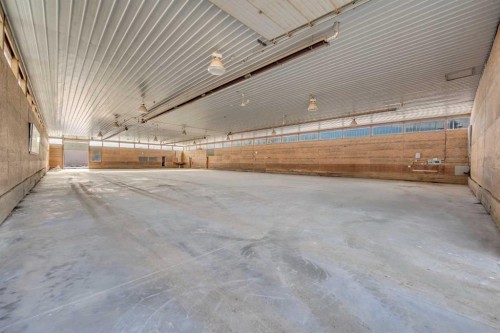 255192 Range Road 282, Delacour, AB - Indoor Photo Showing Garage