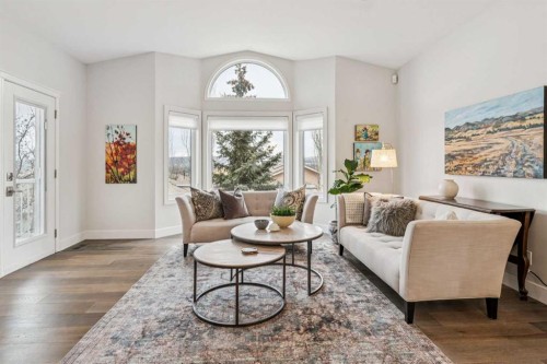 67 Scimitar Heath Nw, Calgary, AB - Indoor Photo Showing Living Room