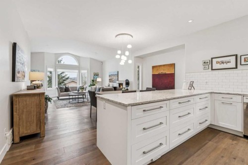 67 Scimitar Heath Nw, Calgary, AB - Indoor Photo Showing Kitchen