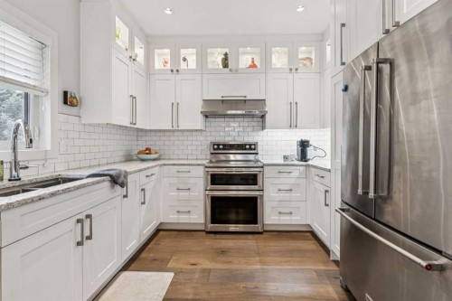 67 Scimitar Heath Nw, Calgary, AB - Indoor Photo Showing Kitchen With Upgraded Kitchen