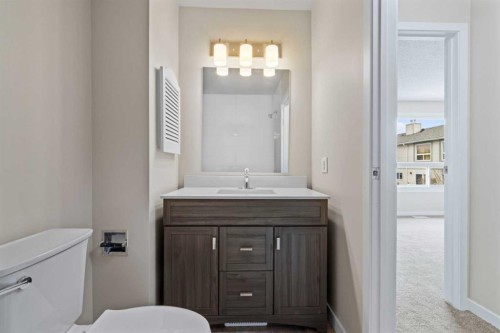 32 Deerpoint Road Se, Calgary, AB - Indoor Photo Showing Bathroom
