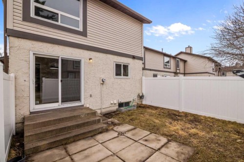 32 Deerpoint Road Se, Calgary, AB - Outdoor With Exterior