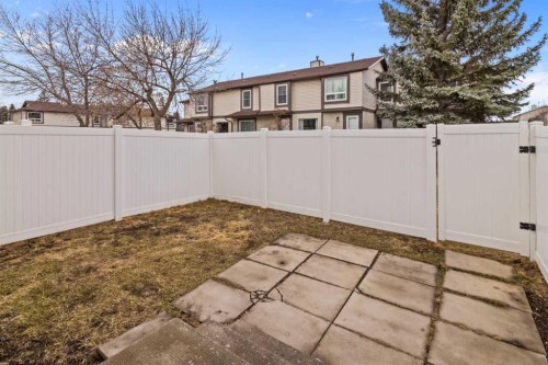 32 Deerpoint Road Se, Calgary, AB - Outdoor