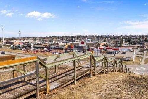 32 Deerpoint Road Se, Calgary, AB - Outdoor With View