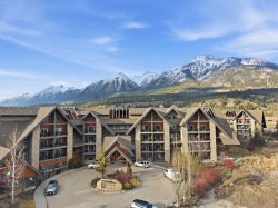 401-901 Mountain Street Canmore, AB T1W 0C9