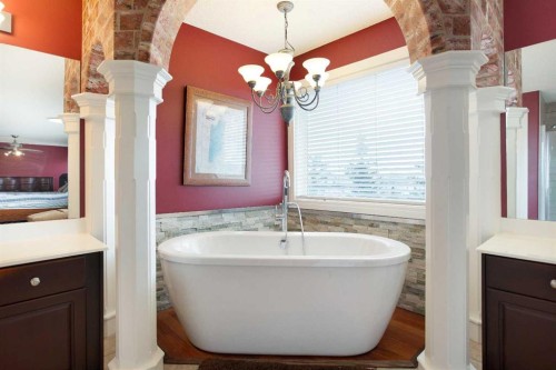 161 Panorama Hills View Nw, Calgary, AB - Indoor Photo Showing Bathroom