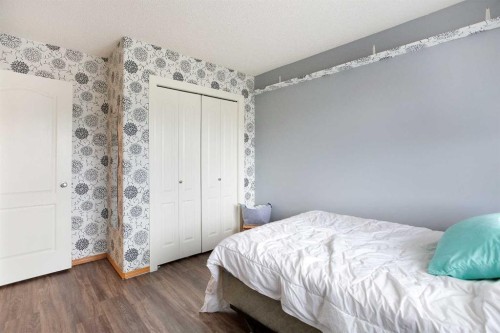 161 Panorama Hills View Nw, Calgary, AB - Indoor Photo Showing Bedroom