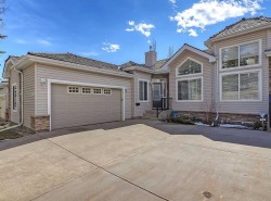 439 Rocky Vista Gardens NW Calgary, AB T3G 5V1