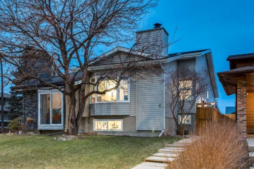 4 Cedarbrook Way Sw, Calgary, AB - Outdoor With Facade