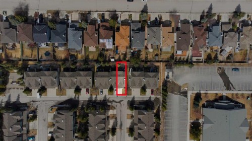 43 Everstone Place Sw, Calgary, AB - 