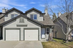 43 Everstone Place SW Calgary, AB T2Y 4H7