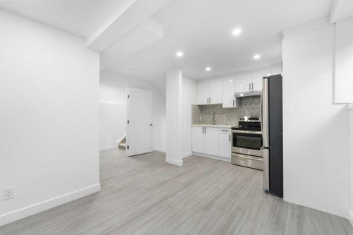 361 Martinwood Place Ne, Calgary, AB - Indoor Photo Showing Kitchen