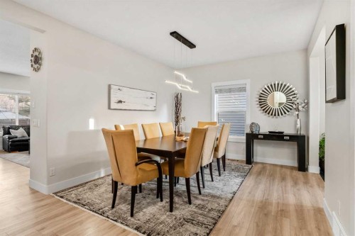 311 Chaparral Ravine View Se, Calgary, AB - Indoor Photo Showing Dining Room