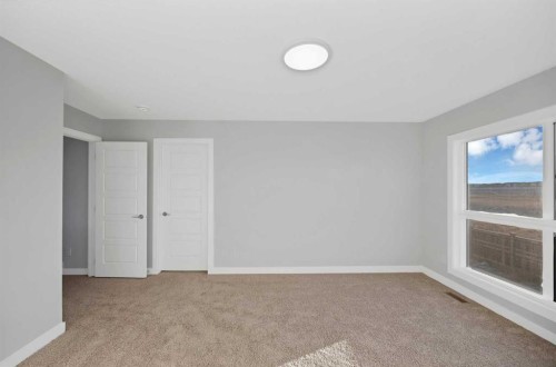 175 Homestead Common Ne, Calgary, AB - Indoor Photo Showing Other Room