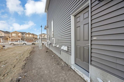 175 Homestead Common Ne, Calgary, AB - Outdoor