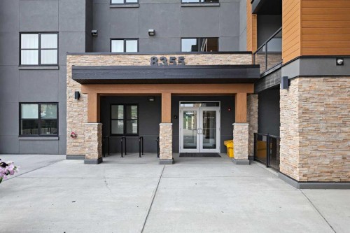 105-8355 19 Avenue Sw, Calgary, AB - Outdoor
