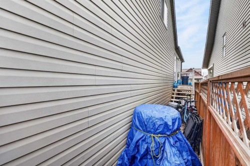 189 Copperfield Gardens Se, Calgary, AB - Outdoor