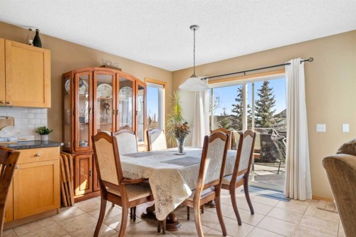 60 Cranfield Place Se, Calgary, AB - Indoor Photo Showing Dining Room