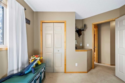 60 Cranfield Place Se, Calgary, AB - Indoor