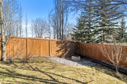 60 Cranfield Place Se, Calgary, AB - Outdoor