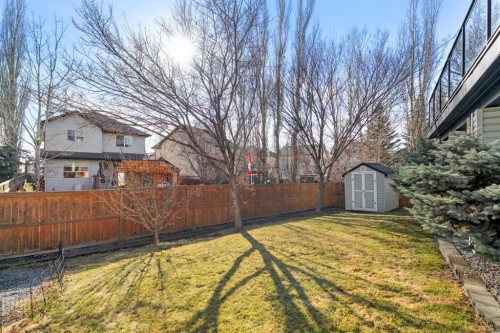60 Cranfield Place Se, Calgary, AB - Outdoor