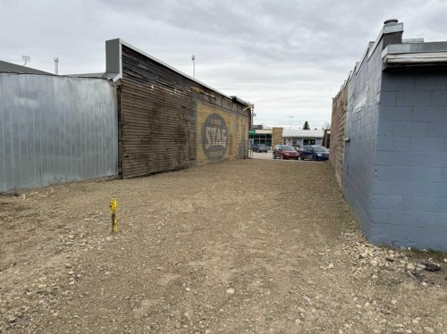 213 Centre Street, Vulcan, AB 