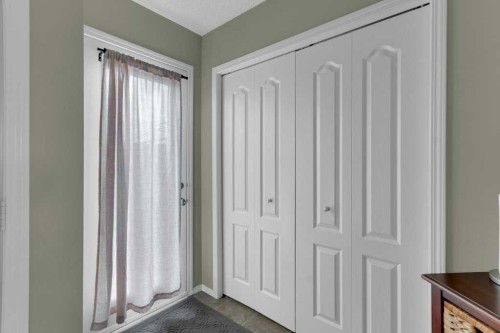 47 Cramond Green Se, Calgary, AB - Indoor Photo Showing Other Room